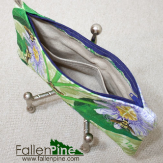 Inside of Bag Bumblebees & Passionflowers Bag